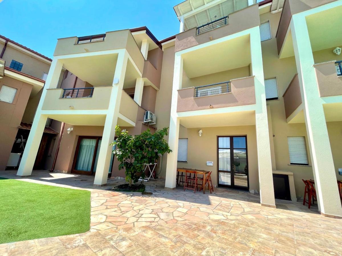 Apartment Eva Tergu Exterior foto